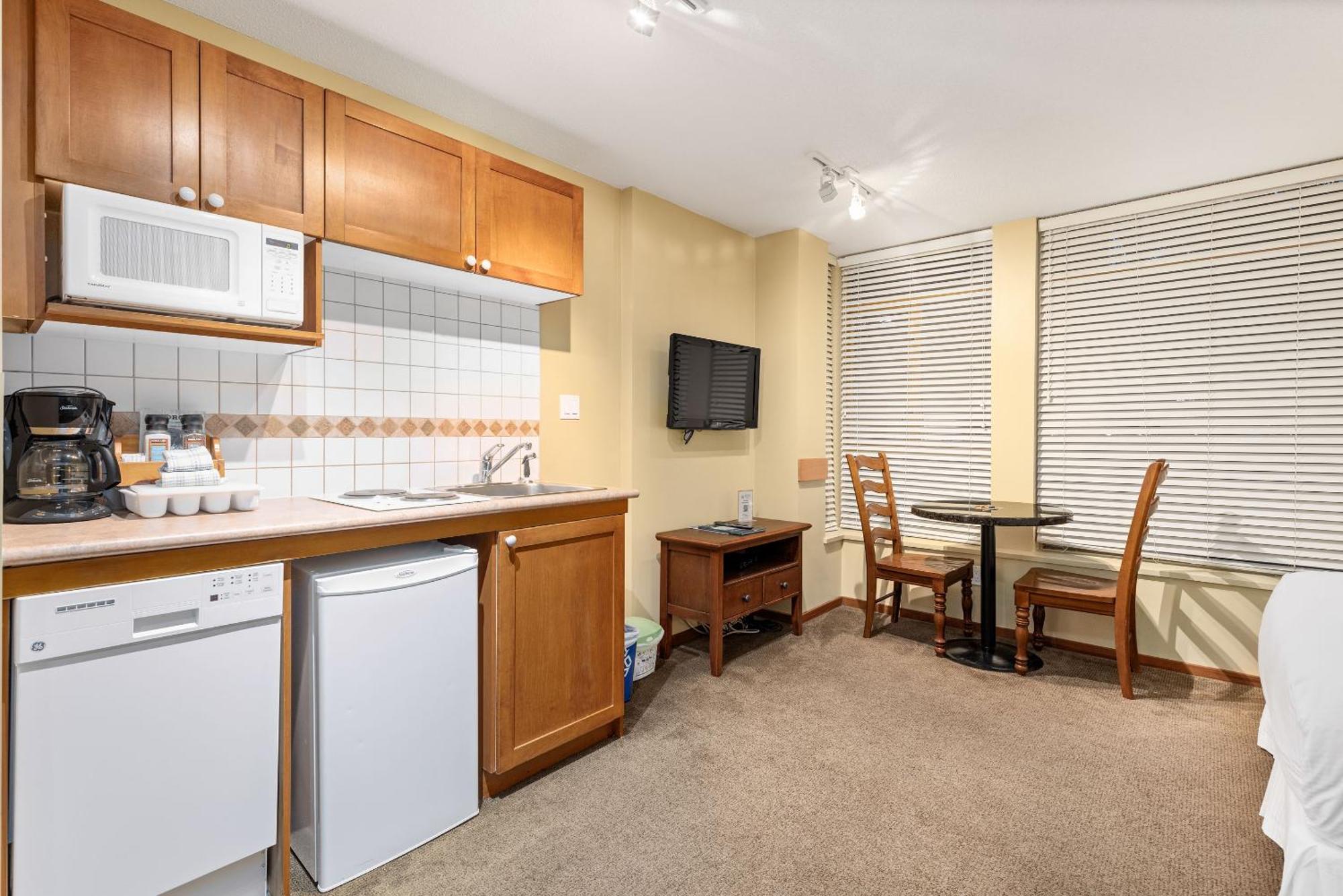 Spring Summer Special Cascade Lodge Suite Wifi 2 Hot Tubs Pool Gym Sauna Ski & Bike Storage Room Whistler Exteriér fotografie